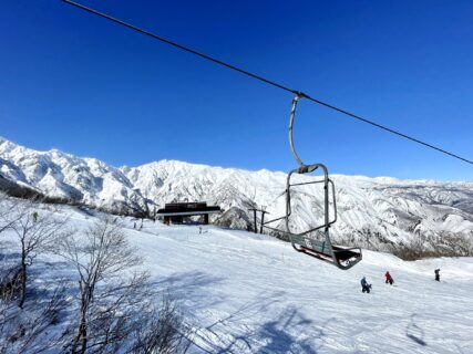 【公式限定価格】　　　　　　　　　　　　　　　　　　　　　　　ウィンタースポーツを満喫！サンメドウズ清里スキー場1日リフト券付き／2食付